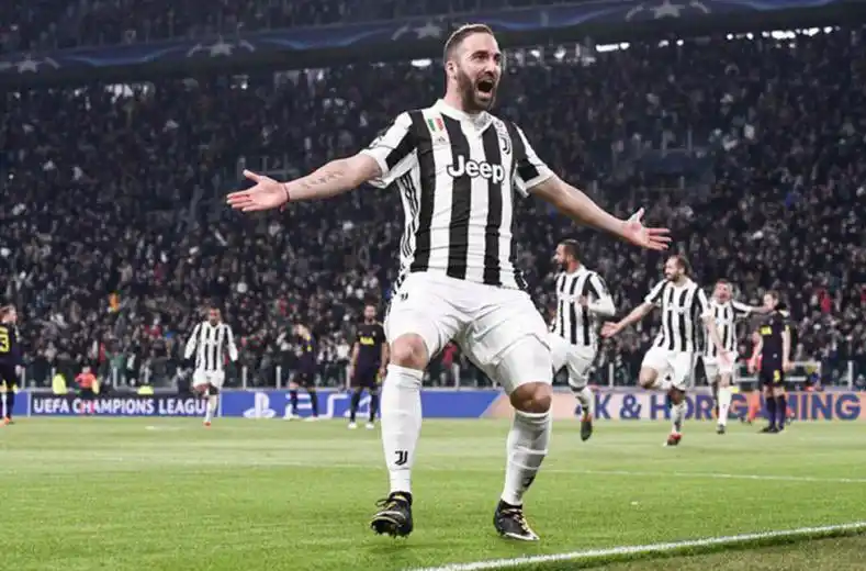 Pipita Higuaín, el hombre récord