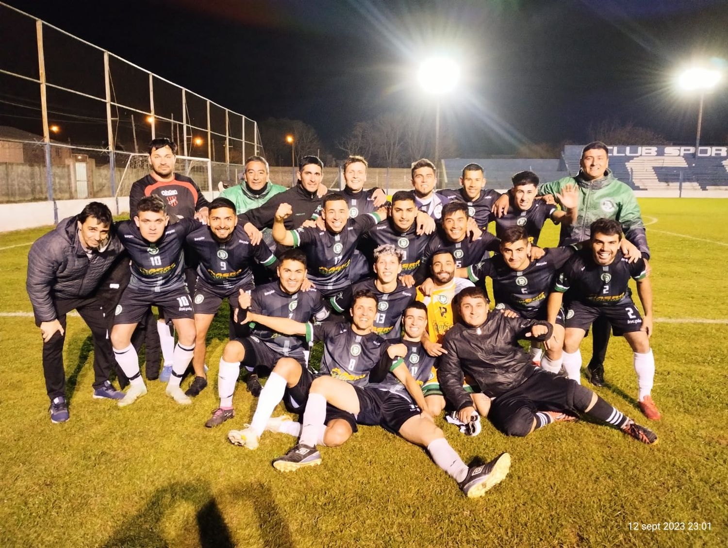El "Verde" dio la sorpresa y eliminó a domicilio a Rivadavia. Foto: Fabián Gallego.