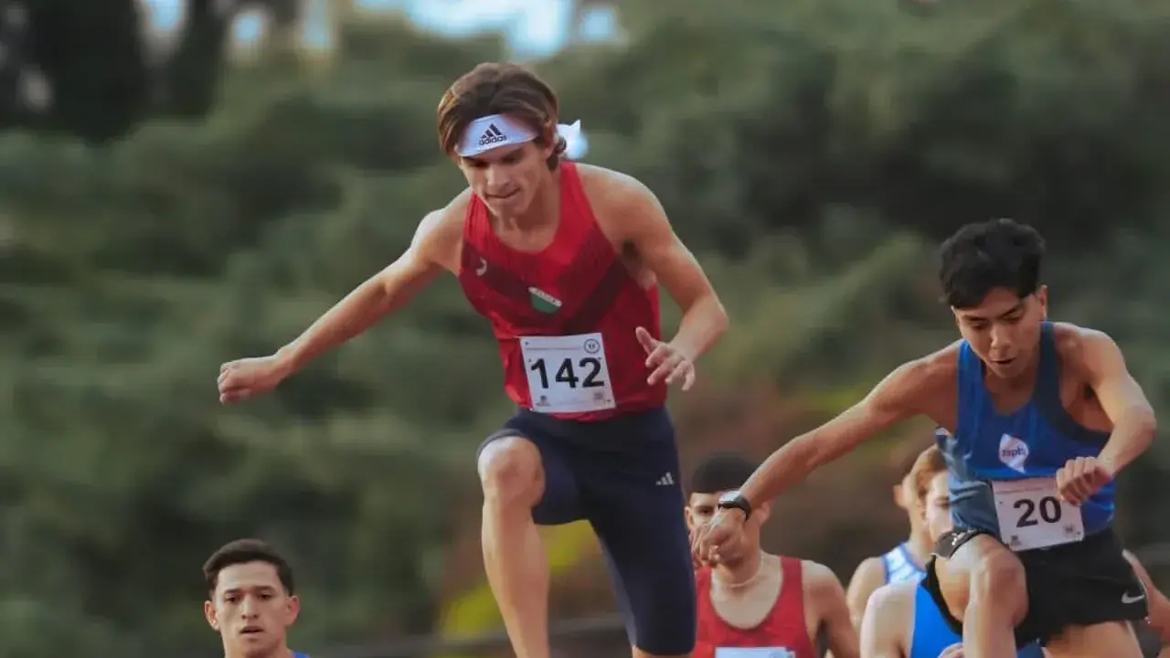 Gadiel Vallejos el atleta concordiense que estudiará y competirá en Estados Unidos