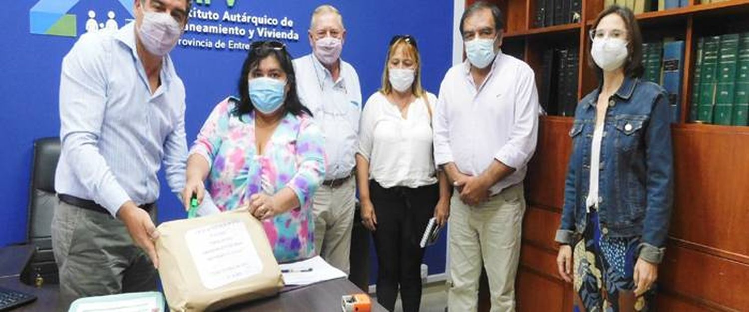 Con recursos provinciales, se licitaron 10 viviendas para El Cimarrón