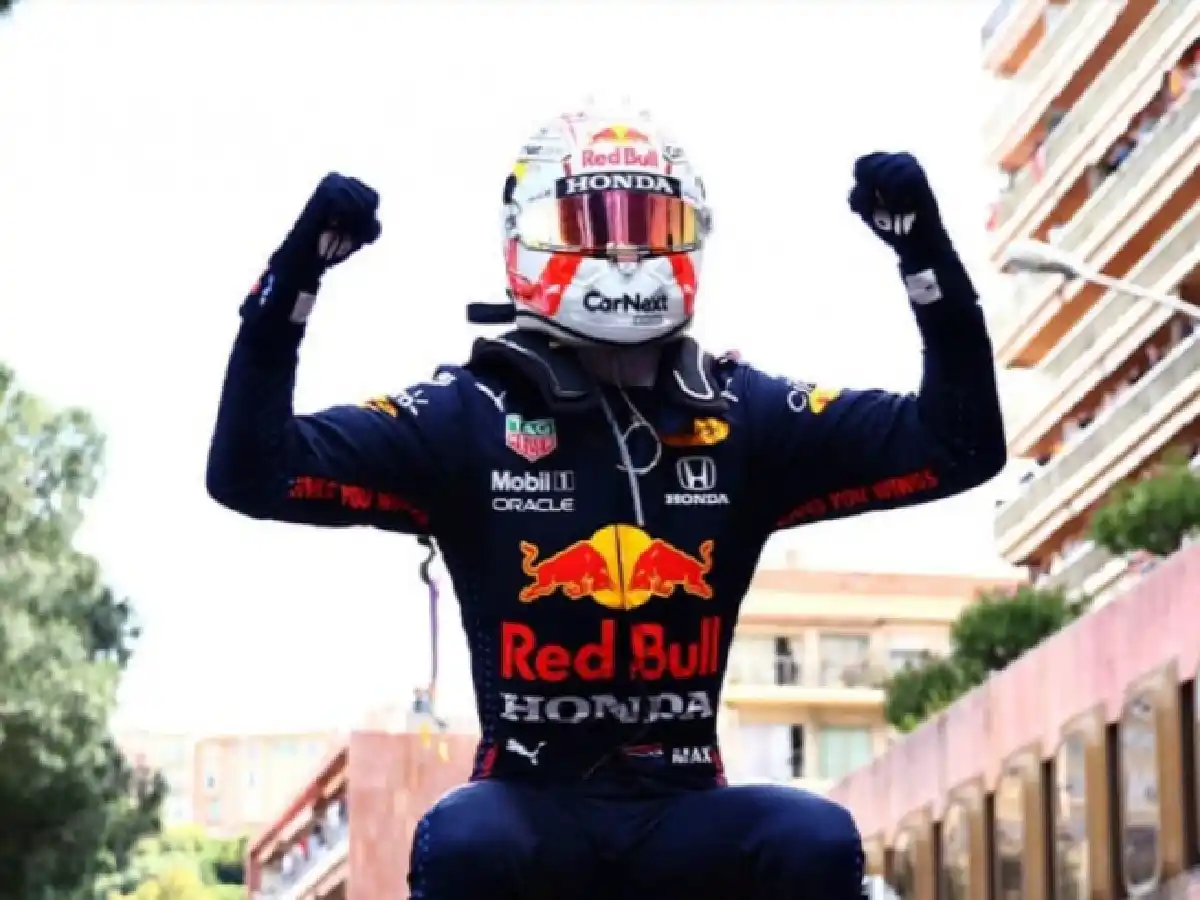 Verstappen ganó de punta a punta en Mónaco  