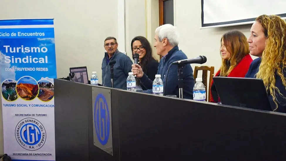 Resistir. Desde la CGT dijeron que tendiendo redes es la manera de aguantar las políticas del gobierno nacional.