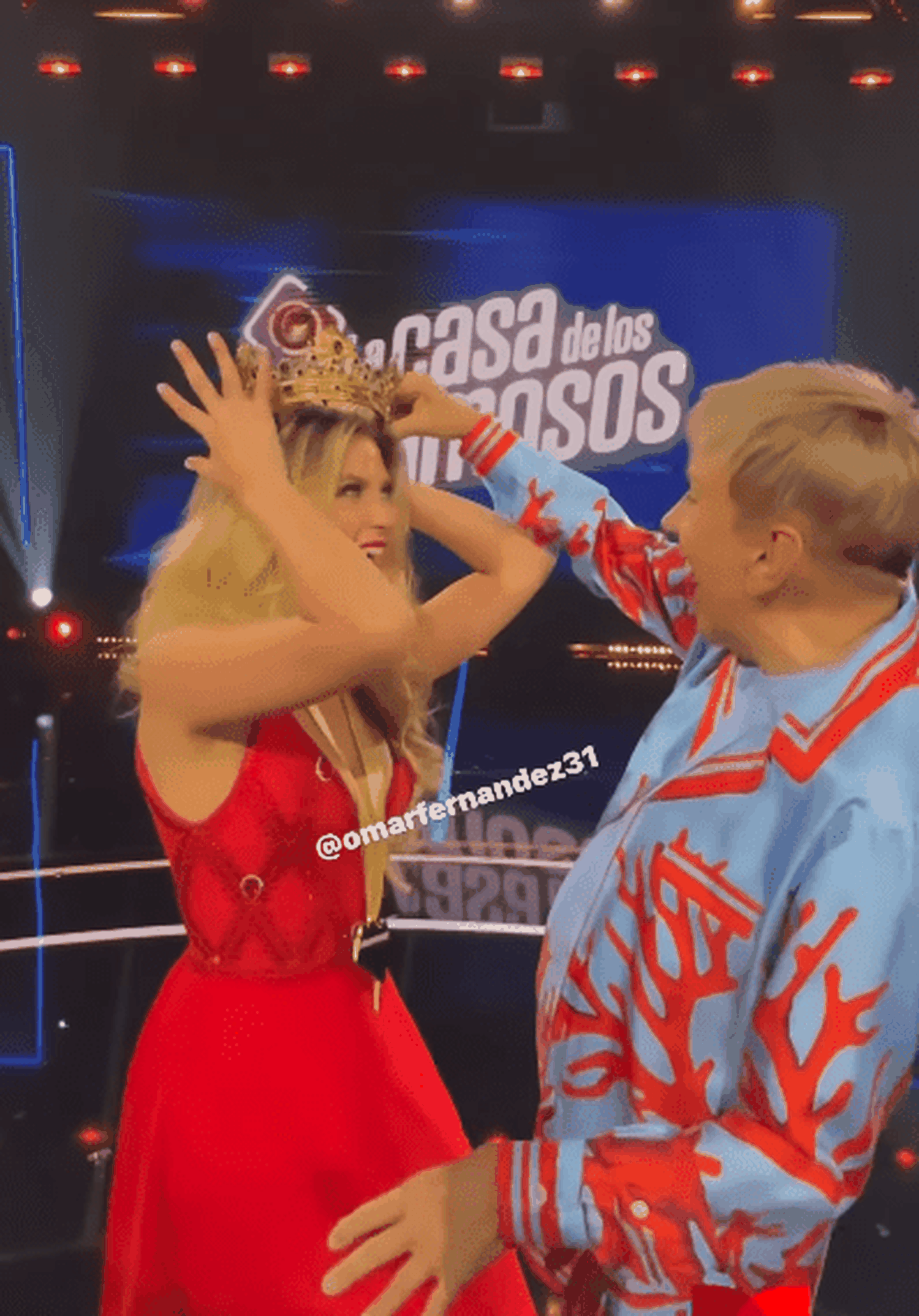 Osmel coronó a la ganadora de La casa de los famosos 3