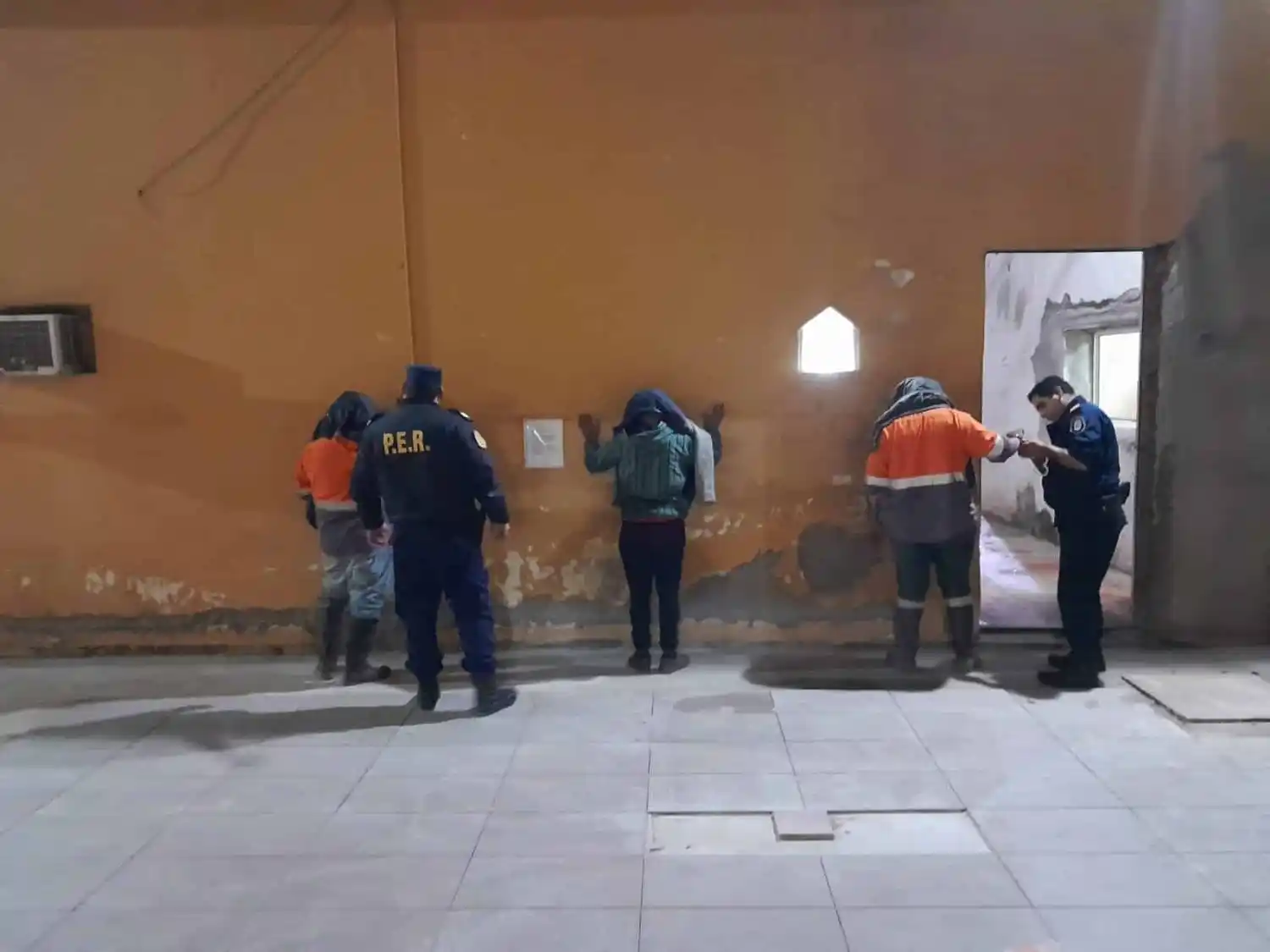 «Se los encontró con elementos con los que habían estado generado incendios”