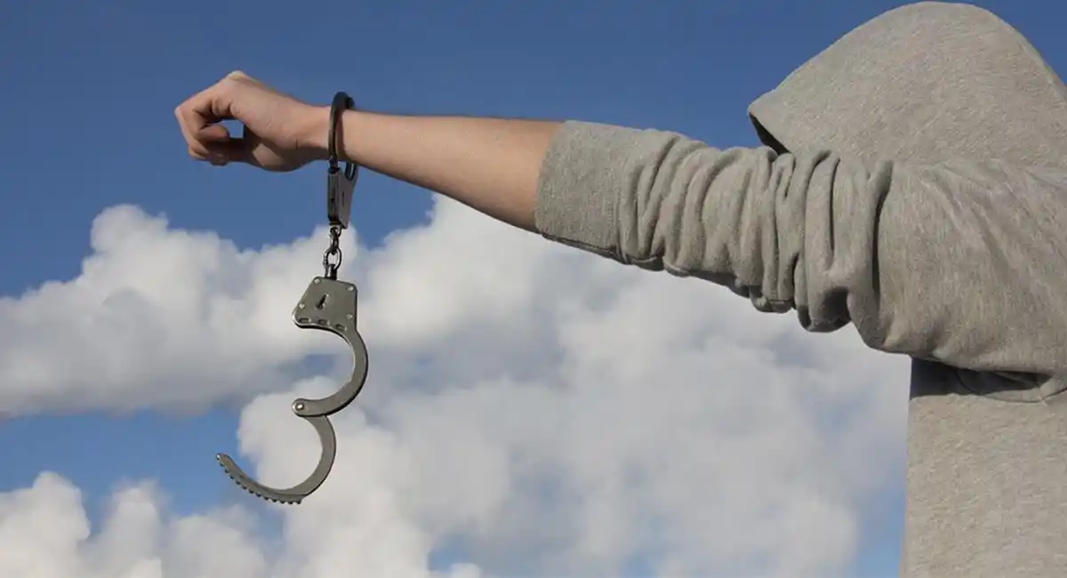 TORCIÓ A LA JUSTICIA Y SE VOLÓ: colombiano lava plata de narcos es el delincuente más buscado en Guatemala