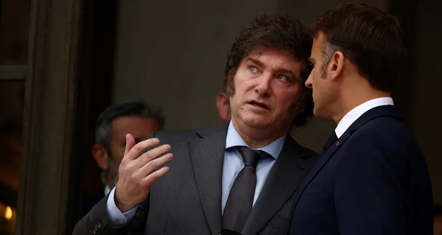 “No hubo disculpas porque el tema estaba resuelto”, sostuvo Adorni, acerca del encuentro de Milei y Macron. Foto: Reuters