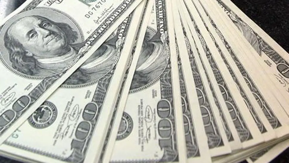 Dólar: Blue vuelve a superar los $11 y oficial baja a $7,87