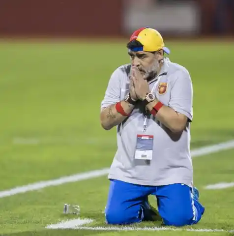 Maradona a un paso de abandonar Bielorrusia y de volver a dirigir a Dorados de Sinaloa en México