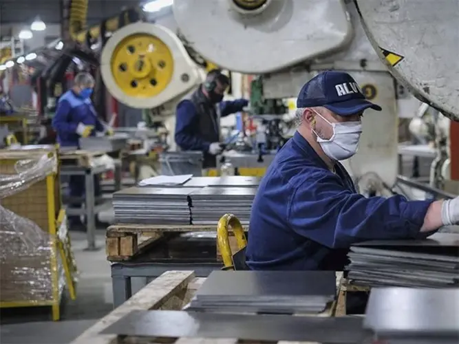 El empleo privado creció en casi todos los rubros en el Conurbano en septiembre