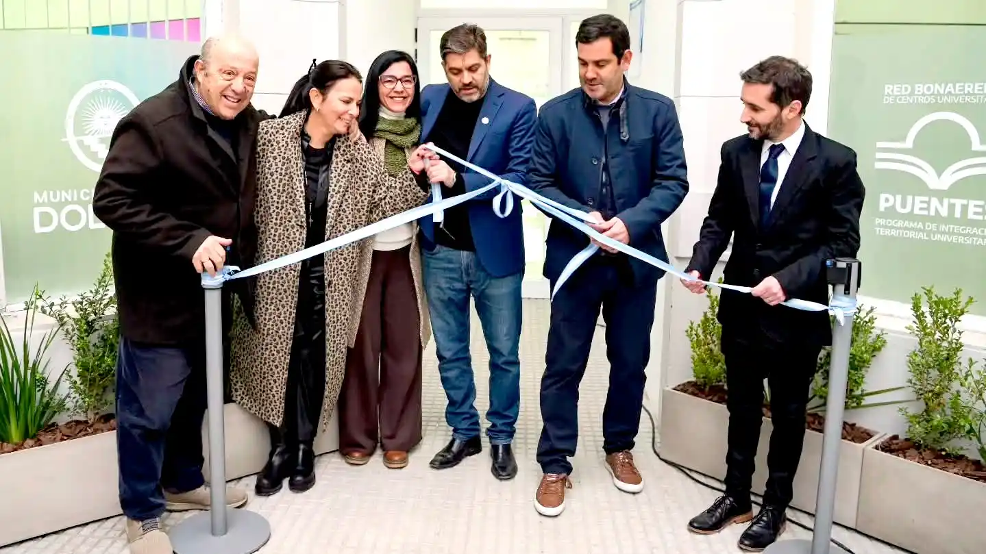 Andrea Cáceres acompañó la Inauguración del Centro Universitario N° 38 del Programa Puentes en Dolores