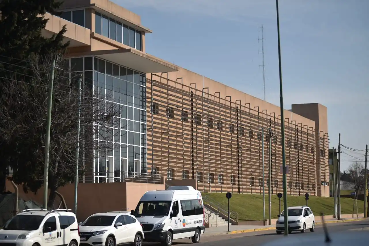 Provincia y Nación acordaron los pasos a seguir para finalizar el Hospital Bicentenario