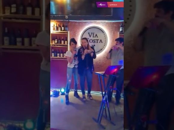 “Con la misma moneda te pagué, infeliz”, la canción que Marcela Cuñer cantó en un karaoke con Anita Martínez