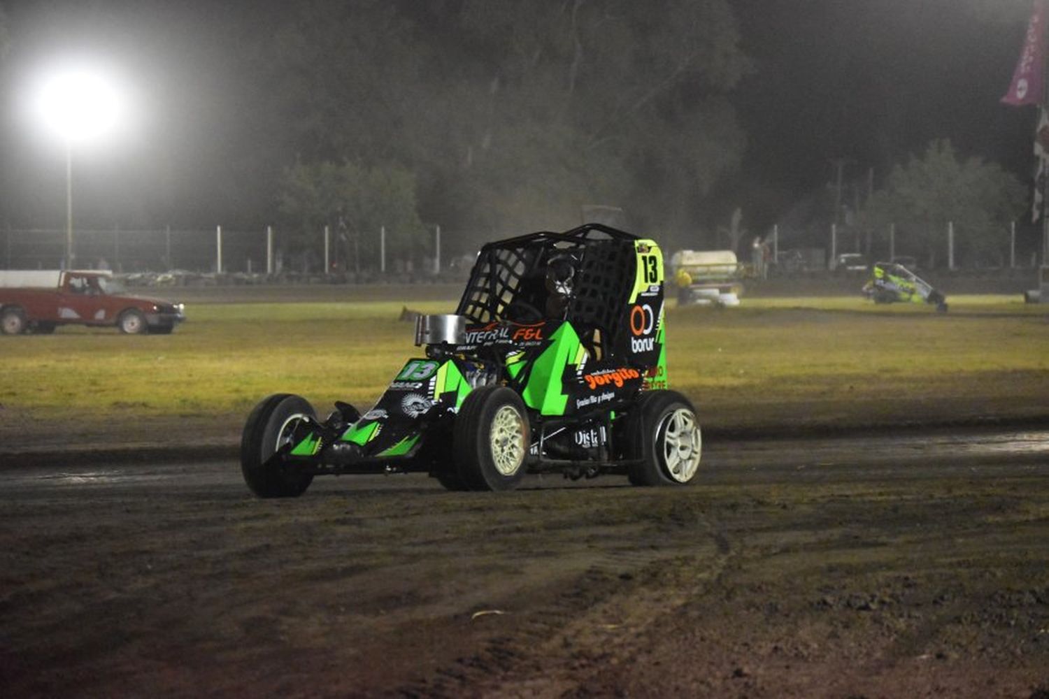 Los Midgets del Litoral corren en Vila