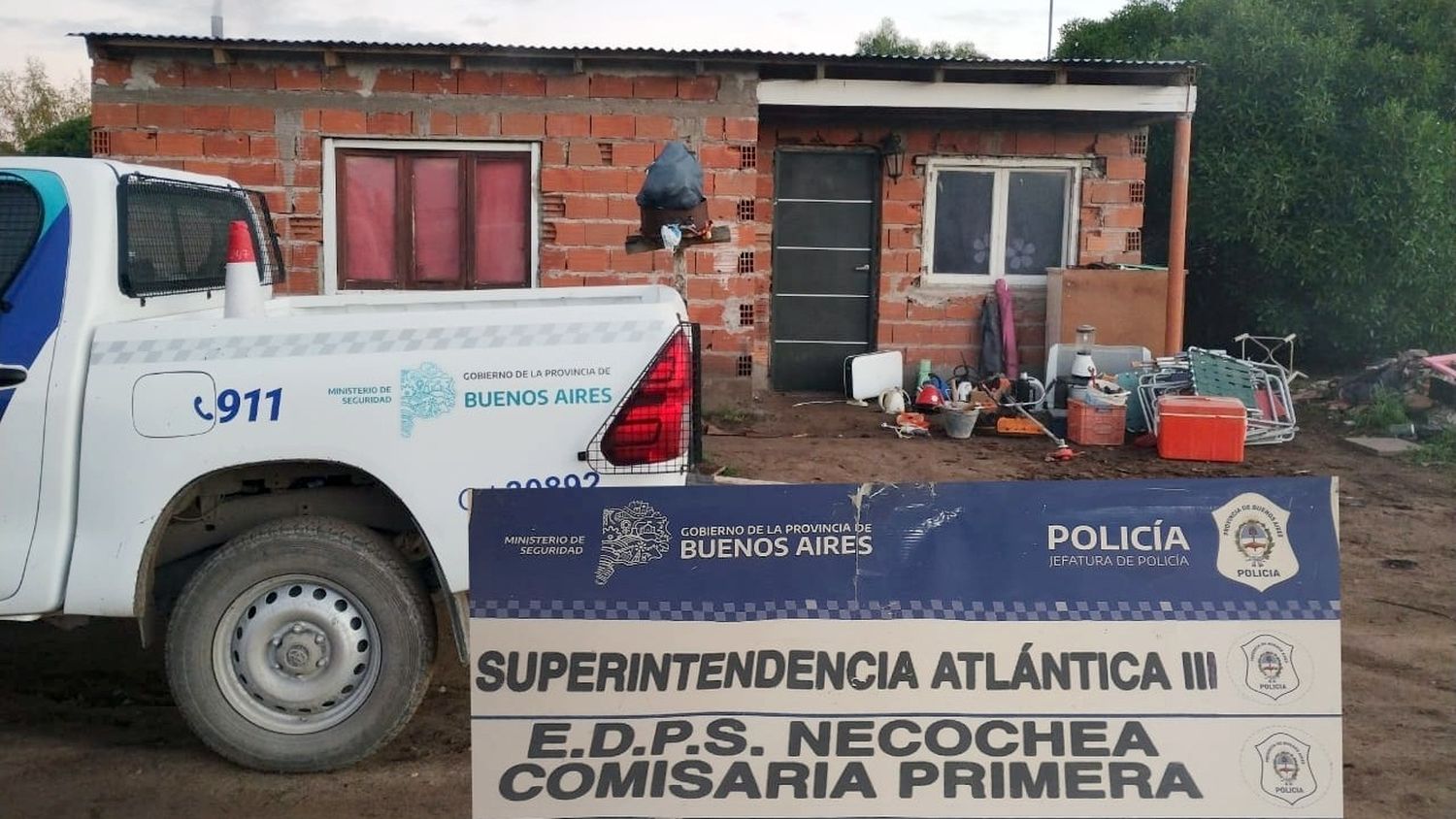 Golpe al delito en Necochea: Allanamientos, droga y dos aprehendidos