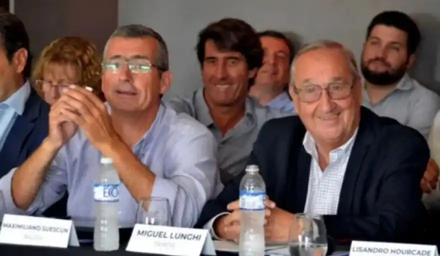 Para ponerle freno a los laboratorios, Intendentes radicales buscan volver a la Ley Oñativia