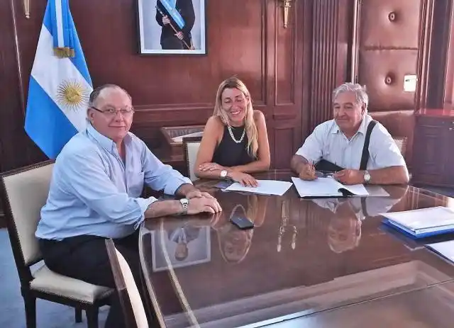 El intendente Bogdan presentó importantes proyectos en Nación
