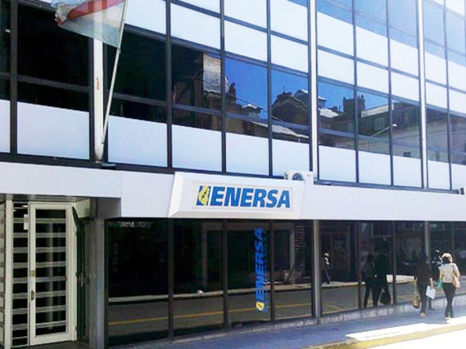 ENERSA trabajó intensamente en toda la provincia tras el fuerte temporal