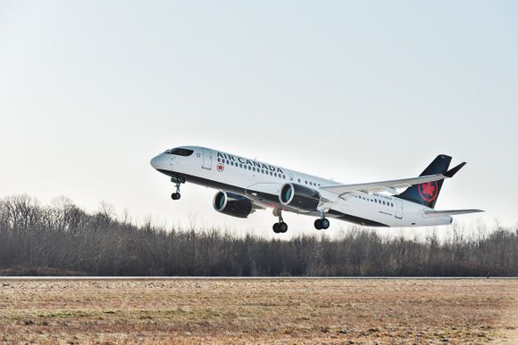 Air Canada will open two routes to the United States from Halifax and Vancouver