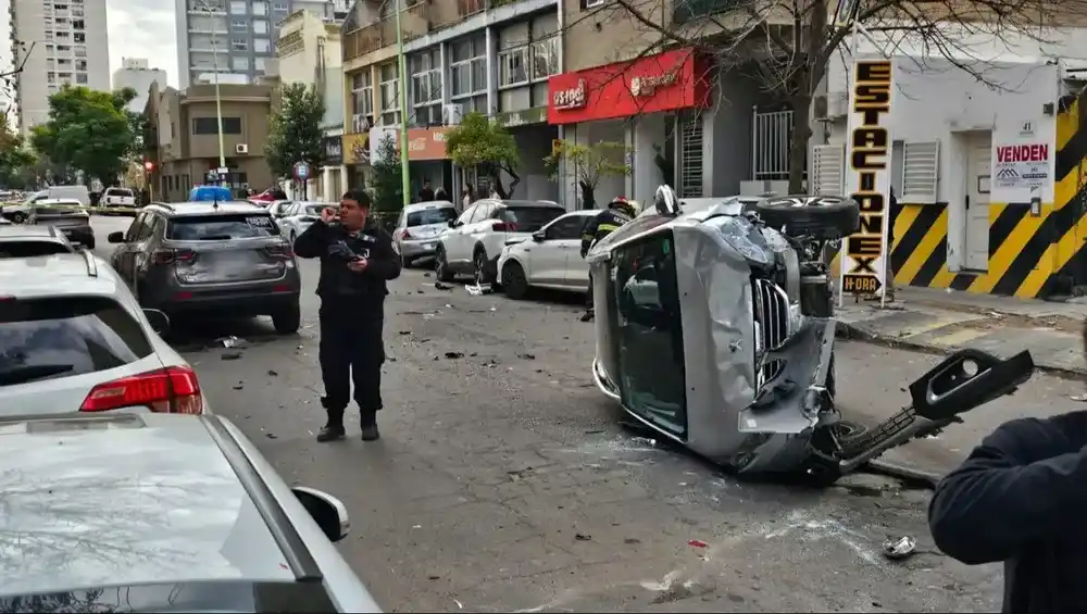 Choque en cadena en el centro de Bahía Blanca.

La Nueva