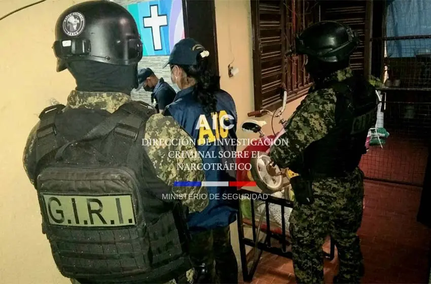 Barrio Grandoli: cayó una banda que vendía estupefacientes