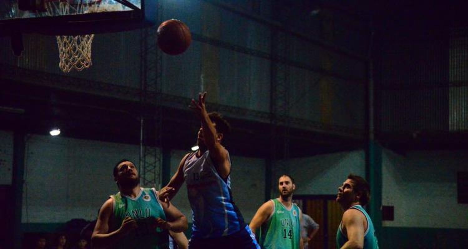 Náutico inició su camino en la ABZC con un triunfo en Luján