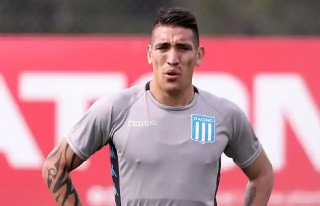 Racing le respondió a Ricardo Centurión y le agradeció por ser parte del título de la Superliga