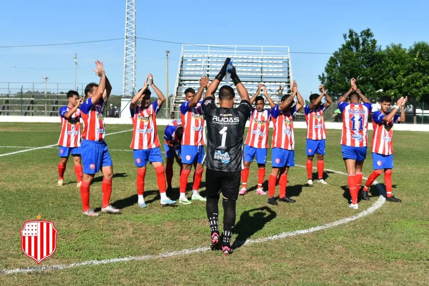 Libertad visita a Atlético Paraná por los octavos de final