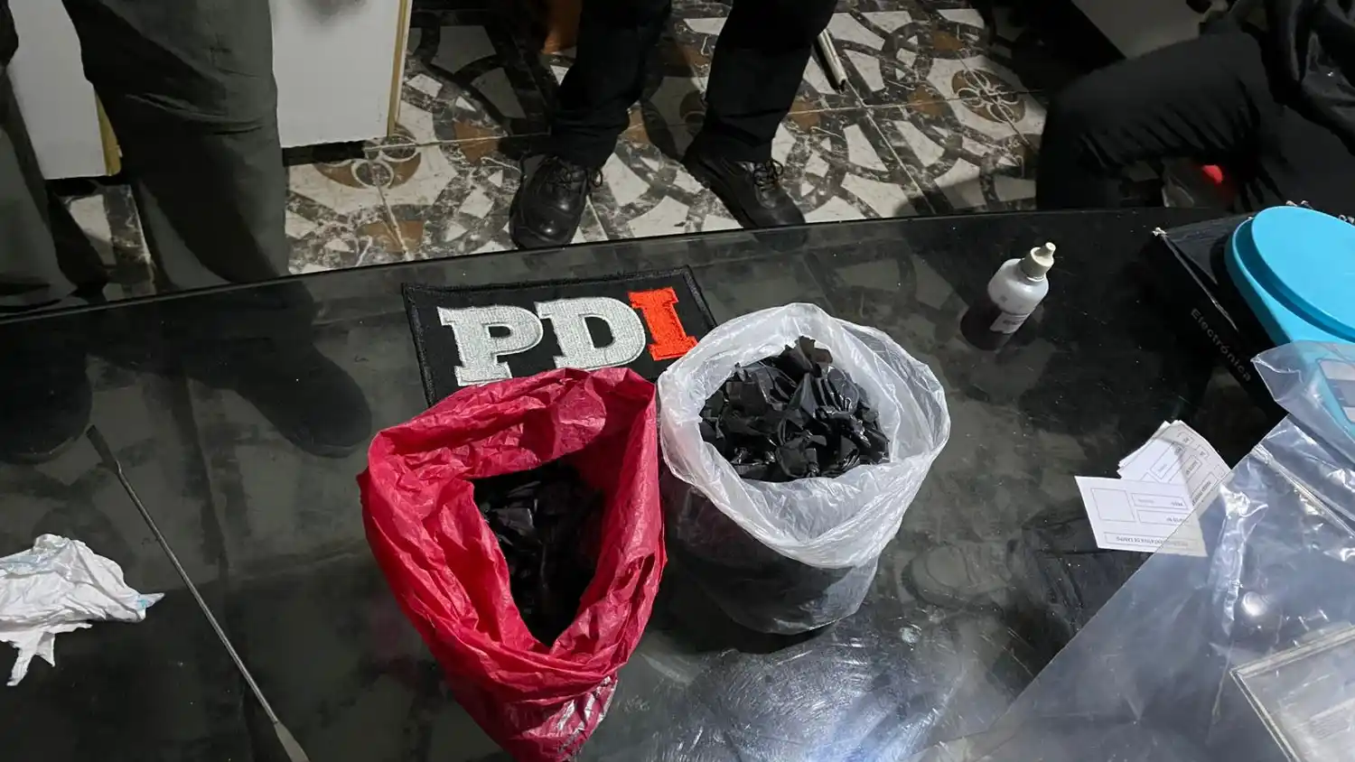 Trece sospechosos por microtráfico cayeron detenidos en ciudad de Santa Fe.