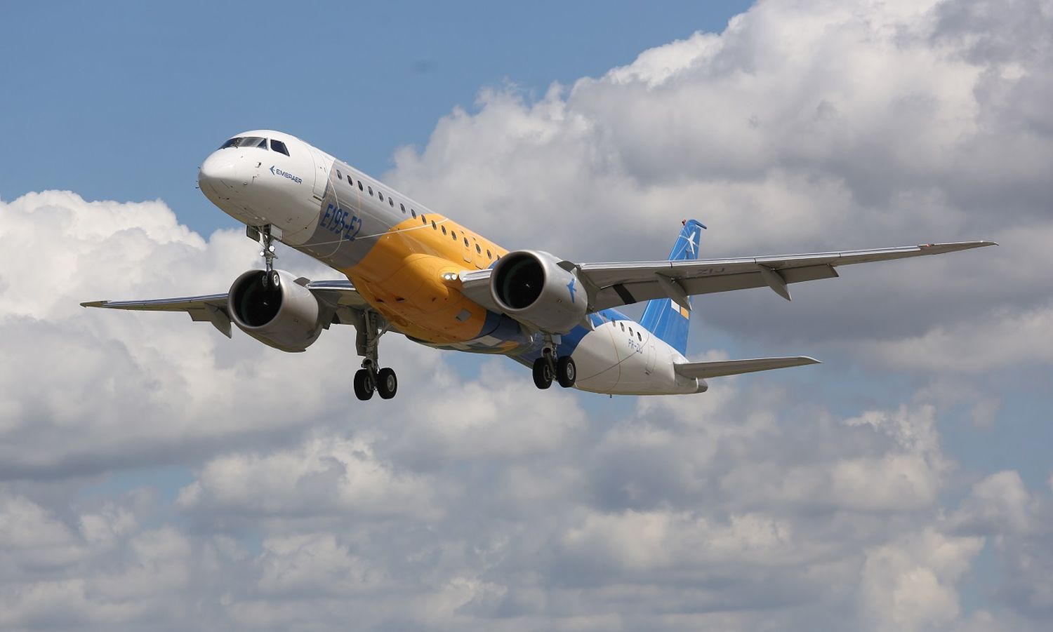 El Embraer E195-E2 obtuvo el Certificado de Tipo de la ANAC brasileña, la FAA y EASA