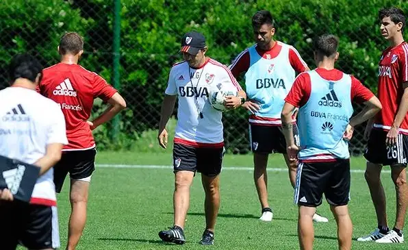 Gallardo y una única incógnita para el Superclásico del domingo 