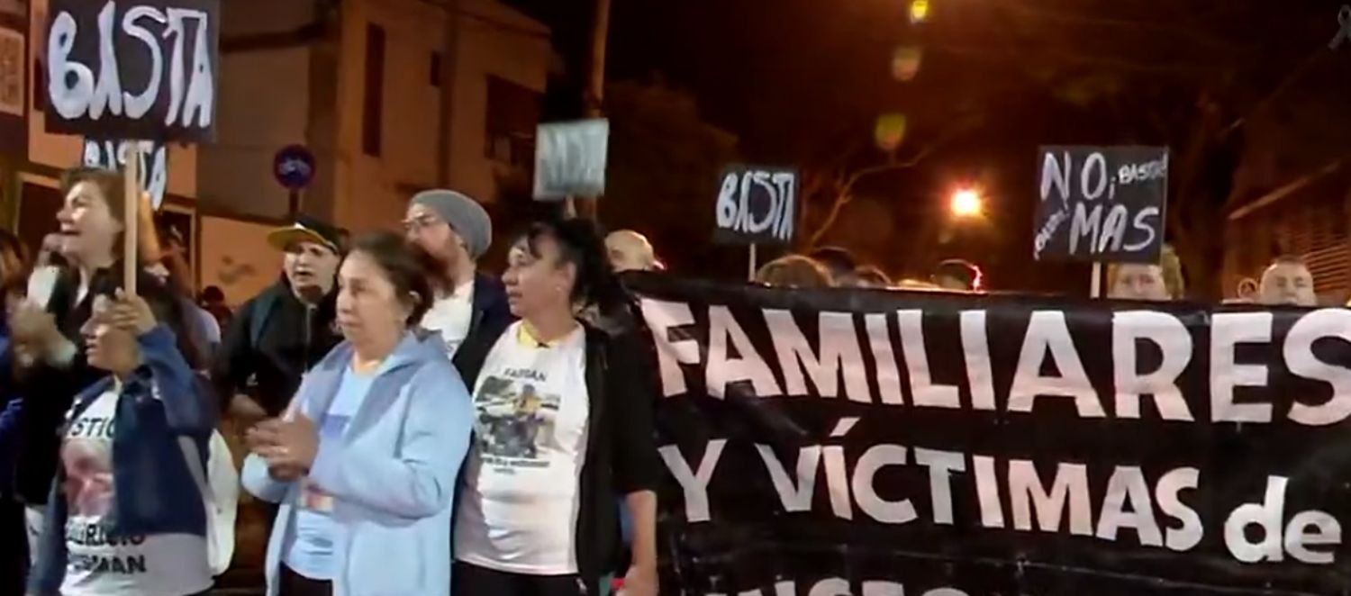 Vecinos de barrio Refinería denunciaron “zona liberada” y se movilizaron por mayor seguridad