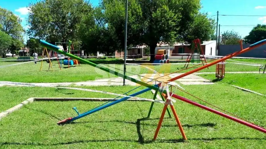 Villa Cañás cerró el acceso a los espacios públicos en busca de frenar los contagios