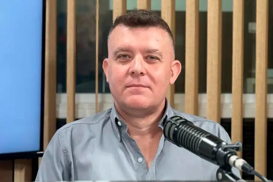 Dellasanta invitó a todos a votar: “La gente da cuenta que le están robando y tenemos que terminar con eso”