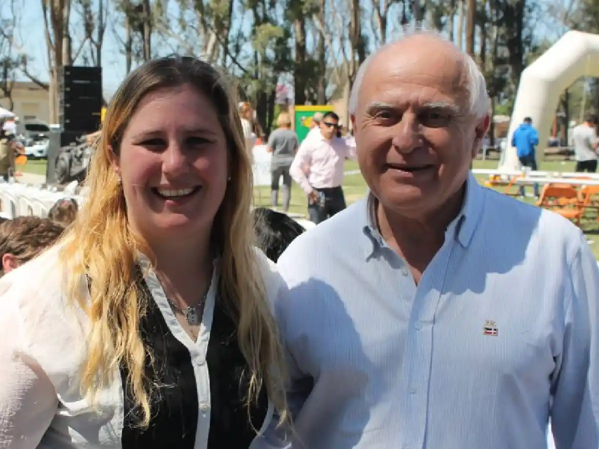 Con 29 años es la primera mujer electa que gobernará Zenón Pereyra