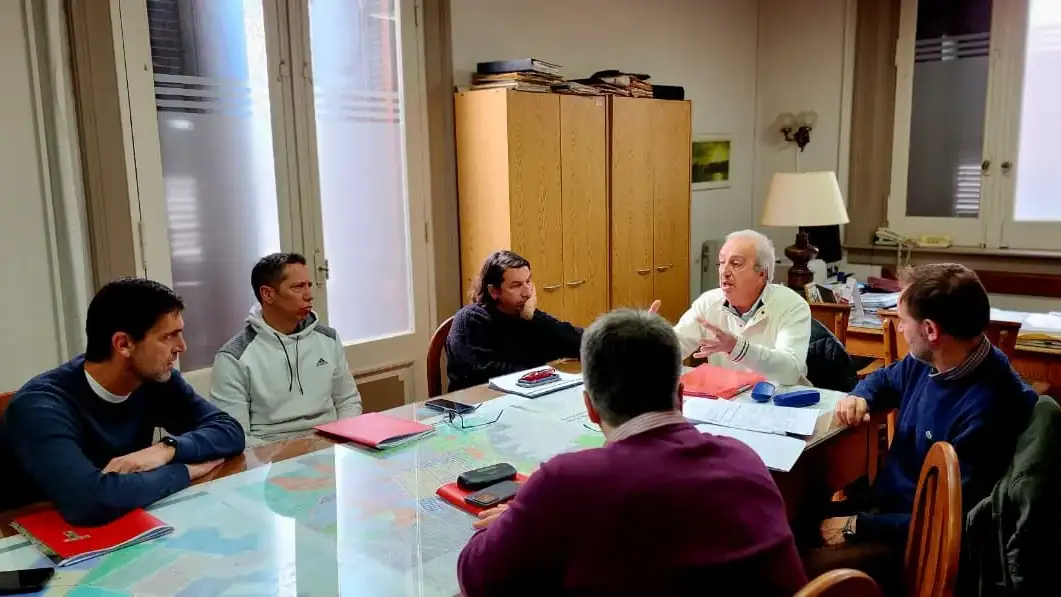 El Municipio de Tandil presentó a los bloques políticos los avances en la actualización del Plan de Desarrollo Territorial.