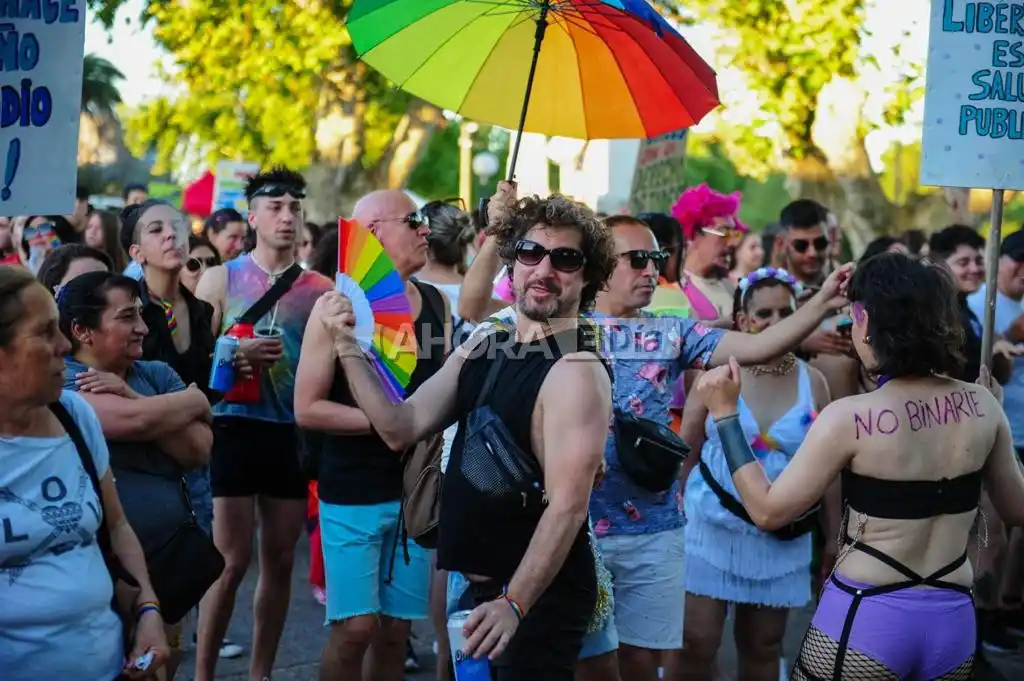 MARCHA DEL ORGULLO GUALEGUAYCHU 2023 - 6