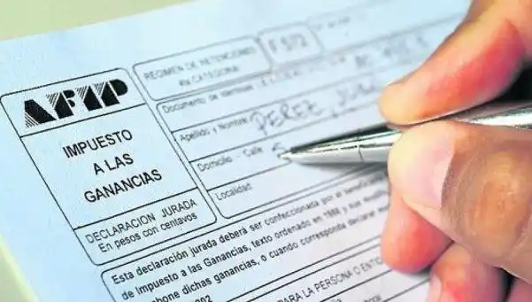 Por el aguinaldo, el descuento de Ganancias será de hasta un 29%