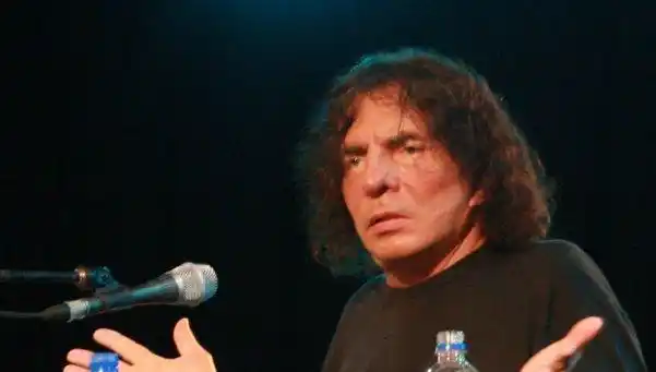 Dolina dejó su programa porque un amigo no pudo entrar a la radio