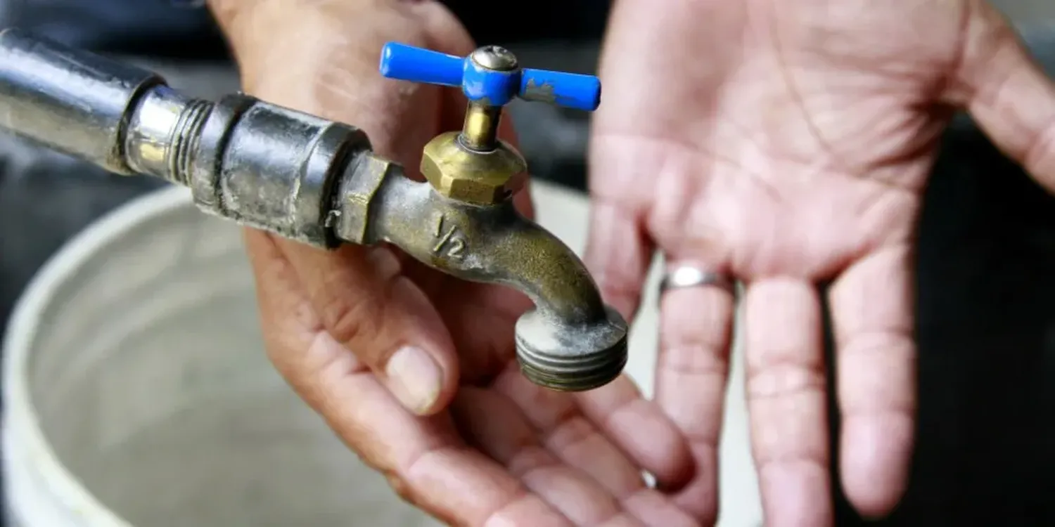 AMOS comunicó el corte de agua