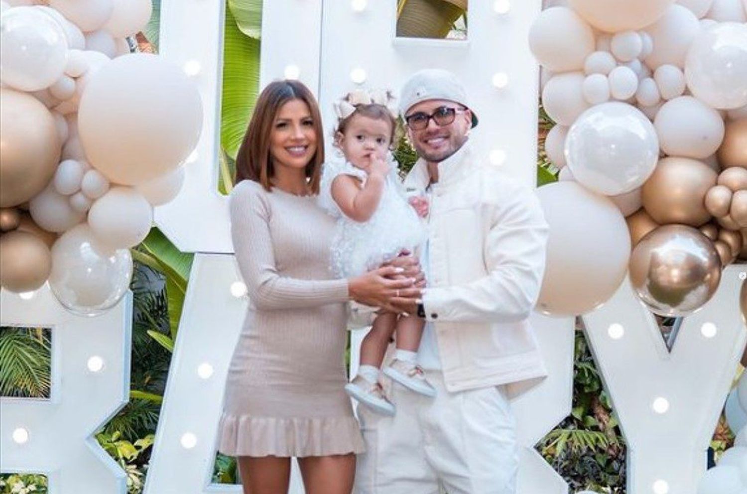 Karlis Romero y Gustavo Elís revelaron el sexo de su nuevo bebé
