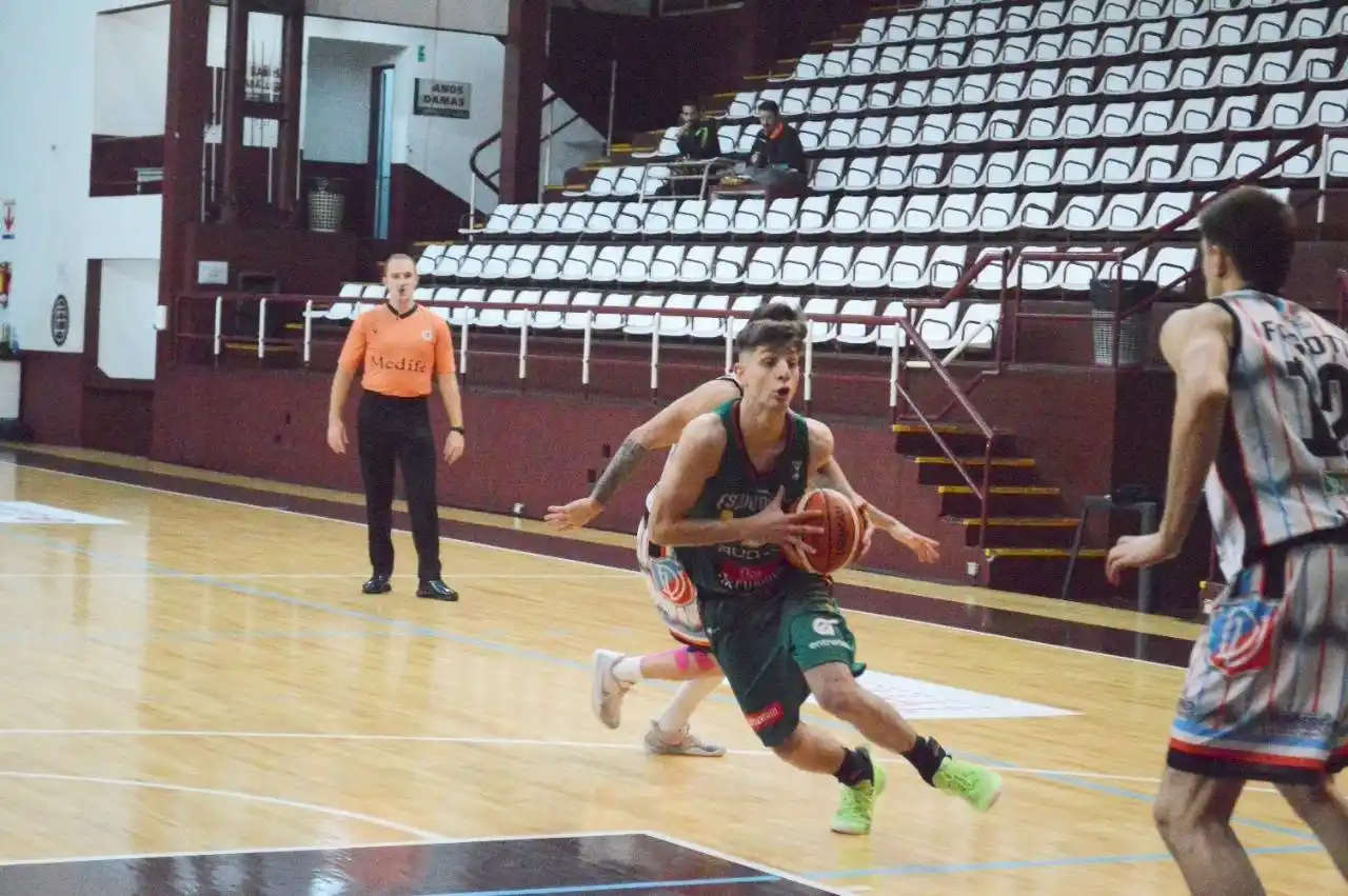 Estudiantes y una dura derrota ante el puntero