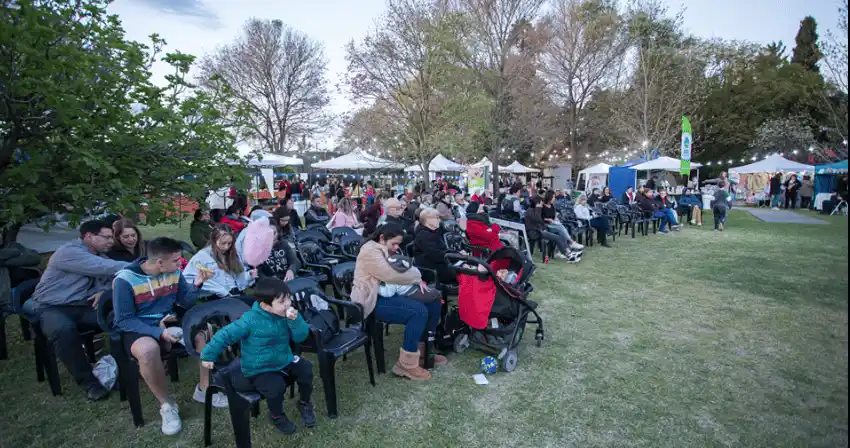 Se realizó la Feria Regional de Emprendedores y Artesanos