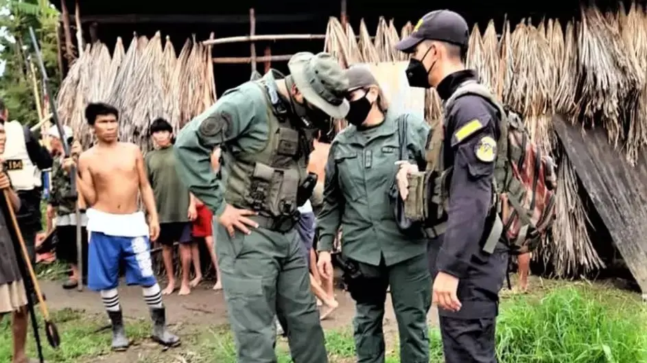 ¡ENFRENTAMIENTO ENTRE LA PNB Y LA FANB! Policías que estarían hurtando material estratégico habrían herido a 2 militares