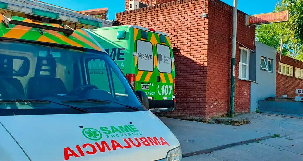 El hombre convulsionó en plena vía pública.