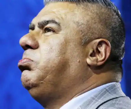 Conmebol expulsa a Tapia de su puesto en el Consejo de la FIFA
