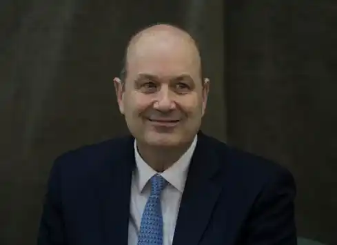 Milei le tomó juramento a Sturzenegger como ministro de Desregulación y Transformación del Estado