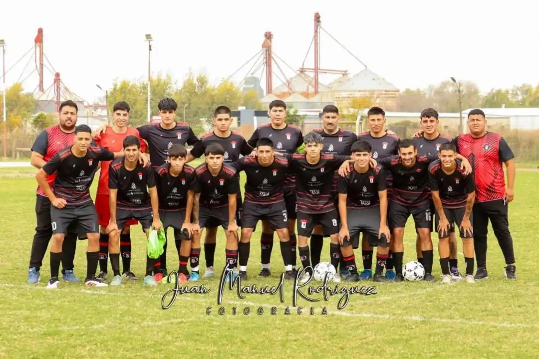 El "Defe" comenzó con el pie derecho.