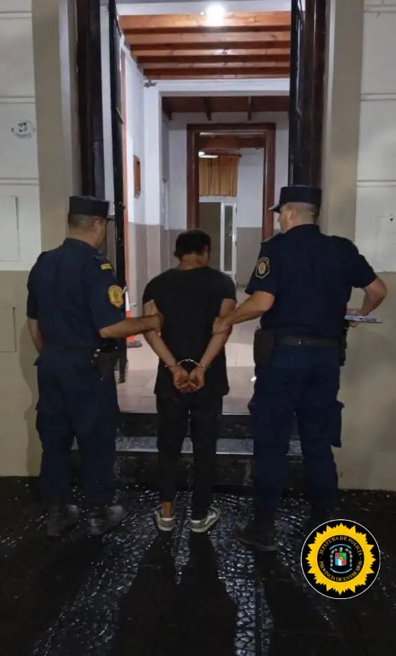 Detenido por robo en flagrancia en el comedor "La Rotonda"