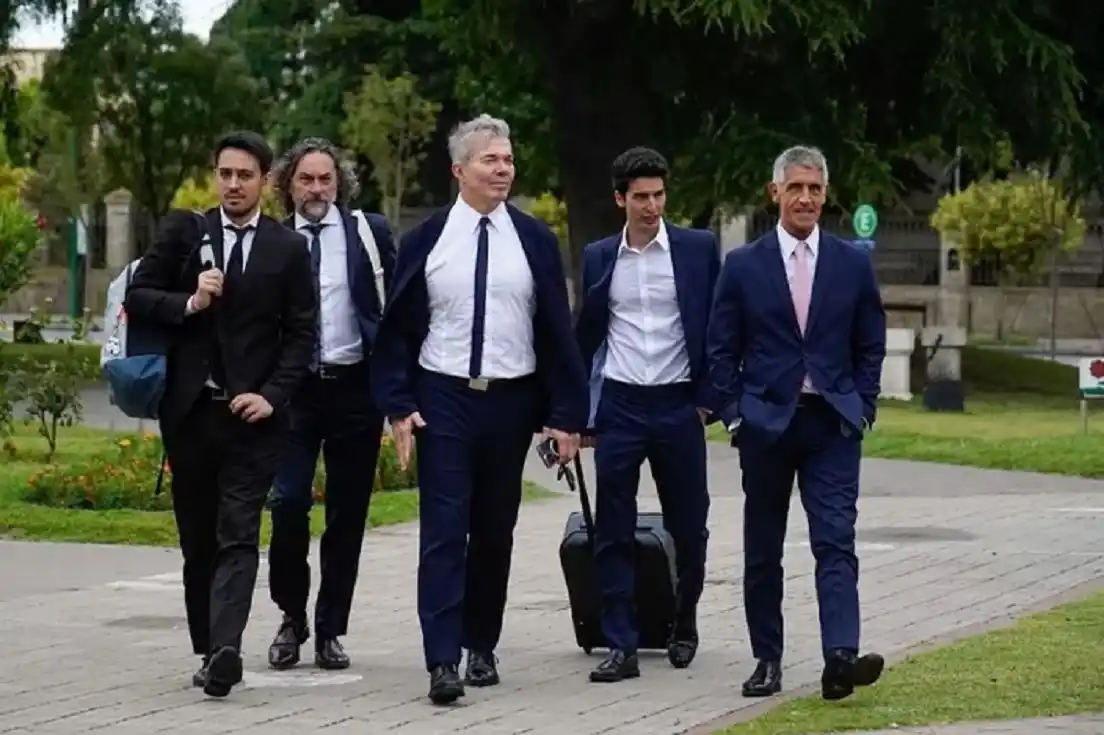 Burlando, duro con los rugbiers acusados: "Reverendos hijos de puta"