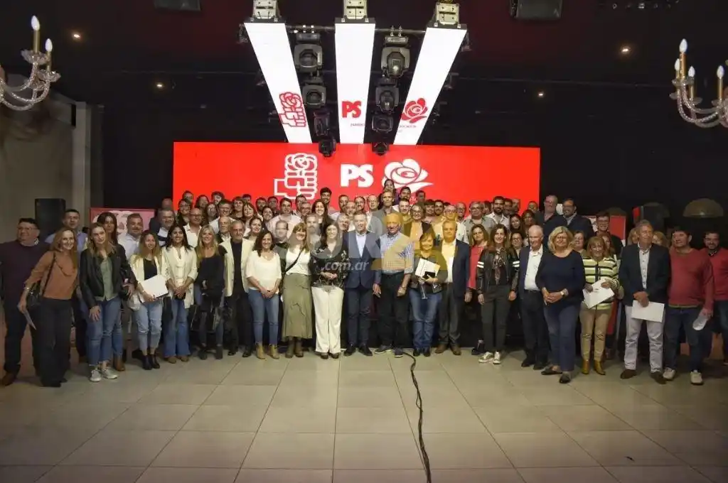 El “súper jueves” del Socialismo que promete no ir detrás de nadie